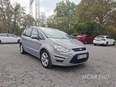 Ford S-Max TITANIUM