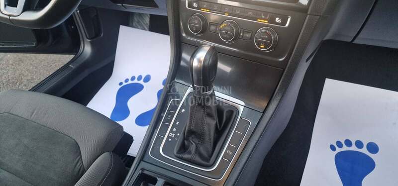 Volkswagen Golf 7 1.5 TSI HIGHLINE