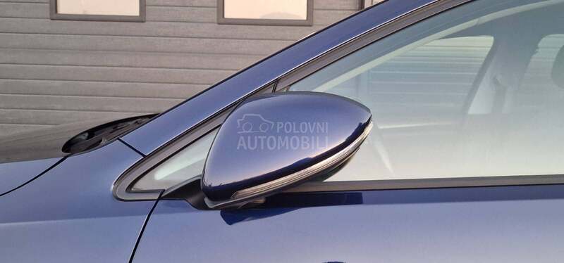Volkswagen Golf 7 1.5 TSI HIGHLINE