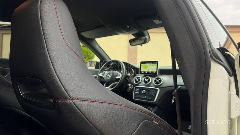 Mercedes Benz CLA 180 1.5CDI/3XAMG/LED/FUL