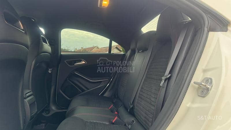 Mercedes Benz CLA 180 1.5CDI/3XAMG/LED/FUL