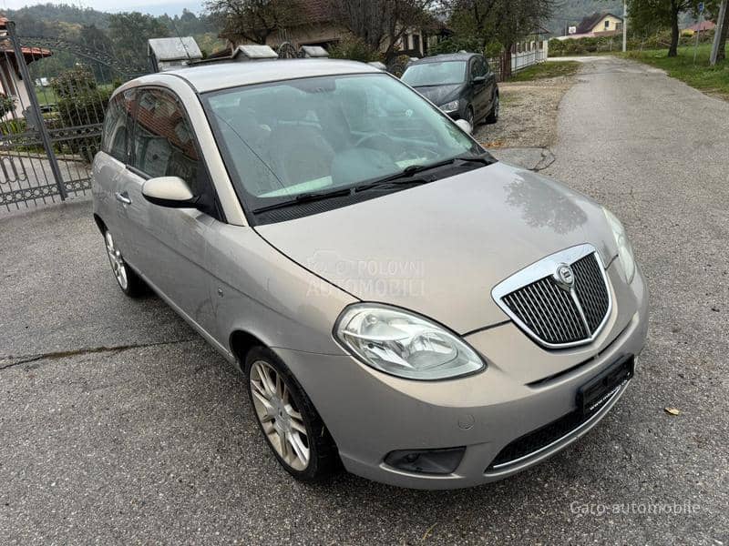 Lancia Ypsilon 1.4 CH KOZA NOV