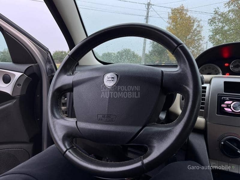 Lancia Ypsilon 1.4 CH KOZA NOV