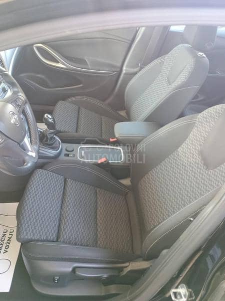 Opel Astra K 1.6 cdti Elegance