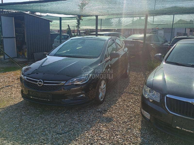 Opel Astra K 1.6 cdti Elegance