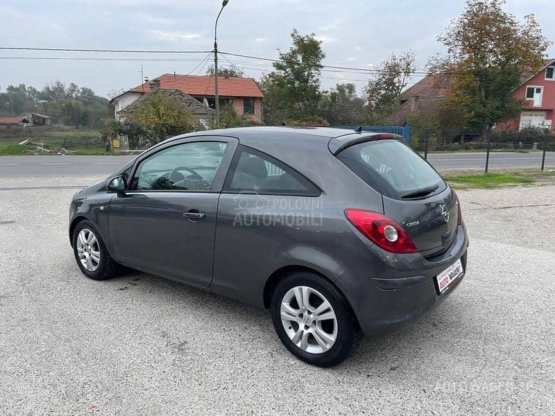 Opel Corsa D ecoFLEX 111 YEARS