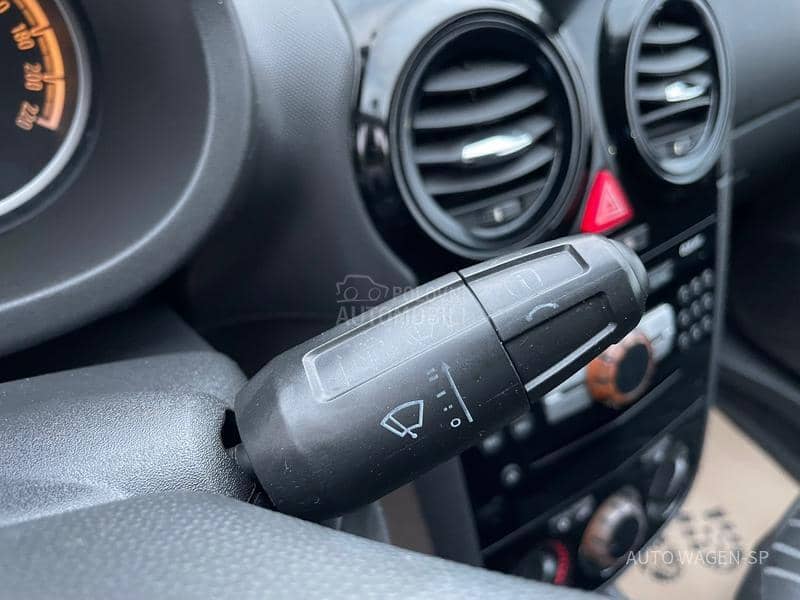 Opel Corsa D ecoFLEX 111 YEARS