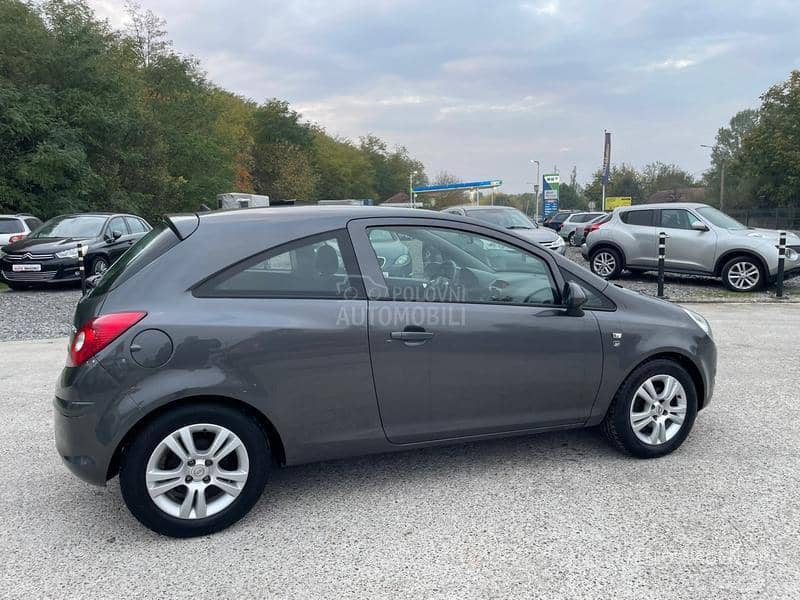 Opel Corsa D ecoFLEX 111 YEARS