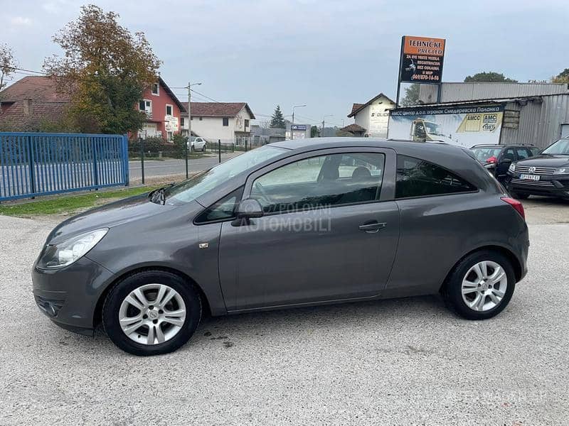 Opel Corsa D ecoFLEX 111 YEARS