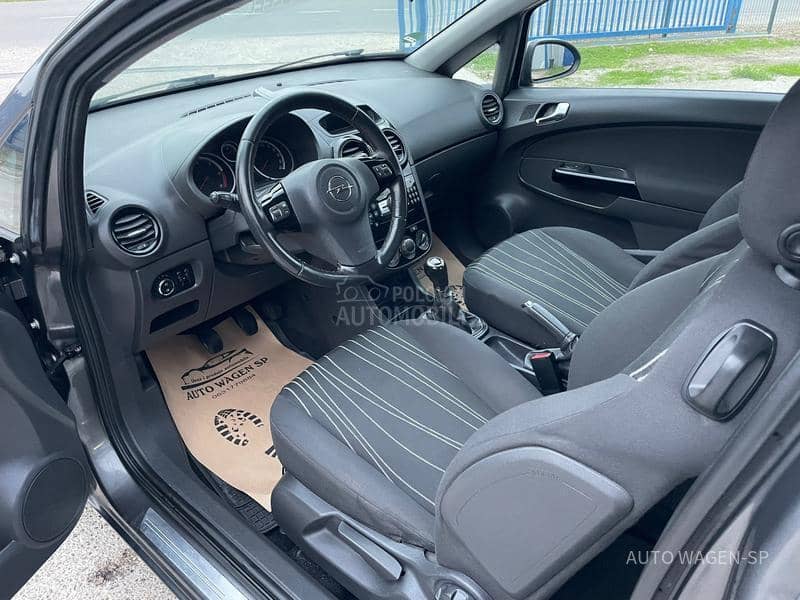 Opel Corsa D ecoFLEX 111 YEARS