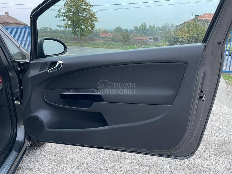 Opel Corsa D ecoFLEX 111 YEARS