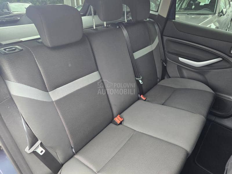 Ford Kuga 2.0 TDCi 4x4 CH Ford Kuga 2.0 TDCi 4x4 CH