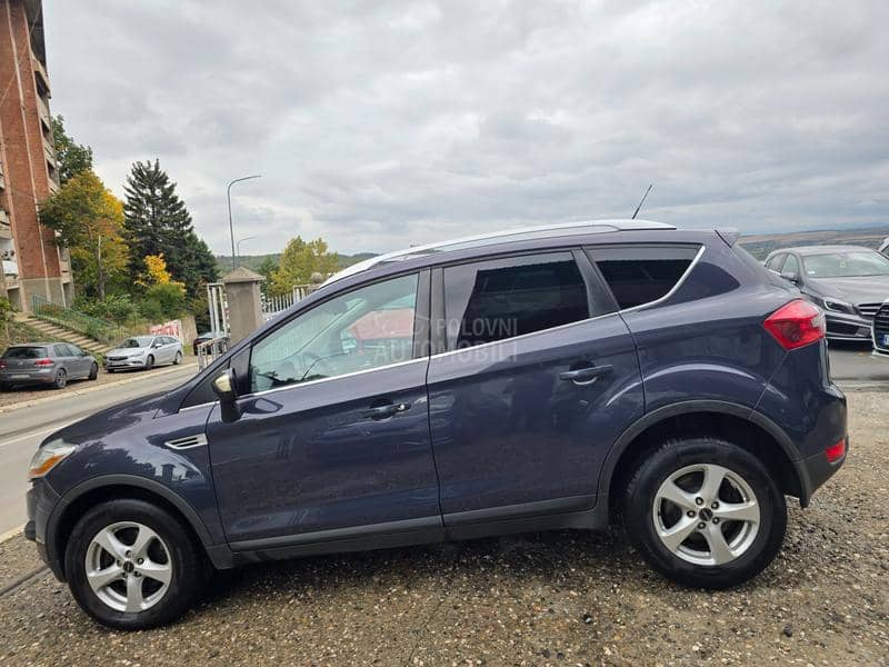 Ford Kuga 2.0 TDCi 4x4 CH Ford Kuga 2.0 TDCi 4x4 CH