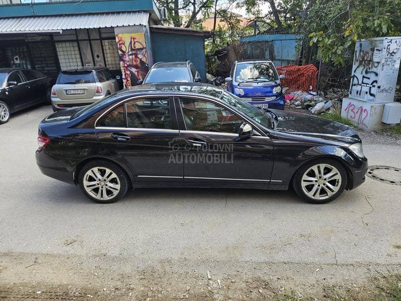 Mercedes Benz C 220 