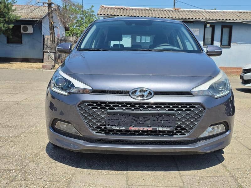 Hyundai i20 1.1d LED/ MSERVIS