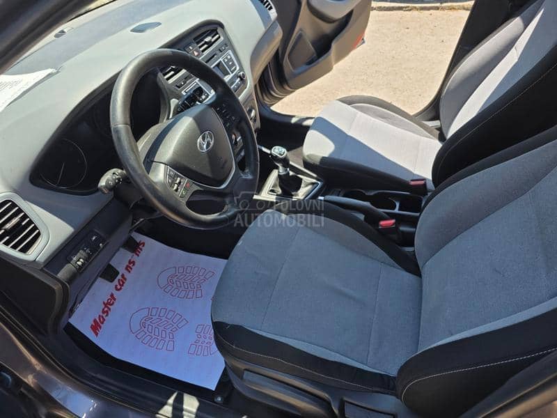 Hyundai i20 1.1d LED/ MSERVIS