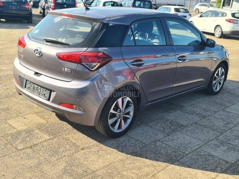 Hyundai i20 1.1d LED/ MSERVIS