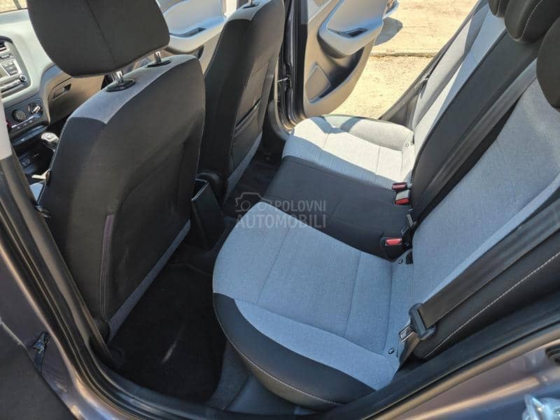 Hyundai i20 1.1d LED/ MSERVIS