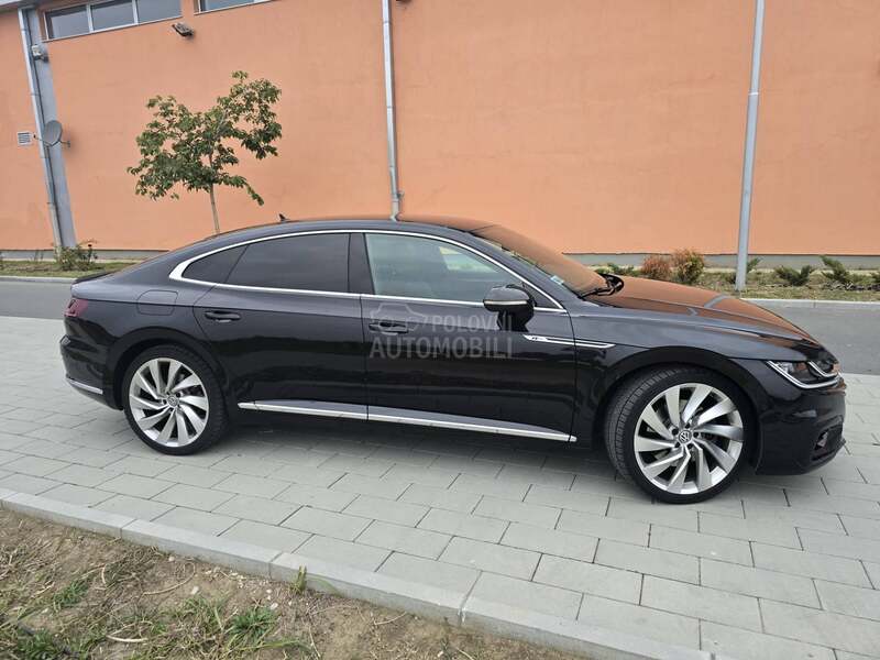 Volkswagen Arteon R Line 4motion 240hp