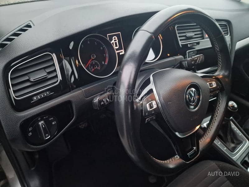 Volkswagen Golf 7 1.2B NOV NOV