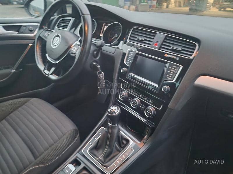 Volkswagen Golf 7 1.2B NOV NOV