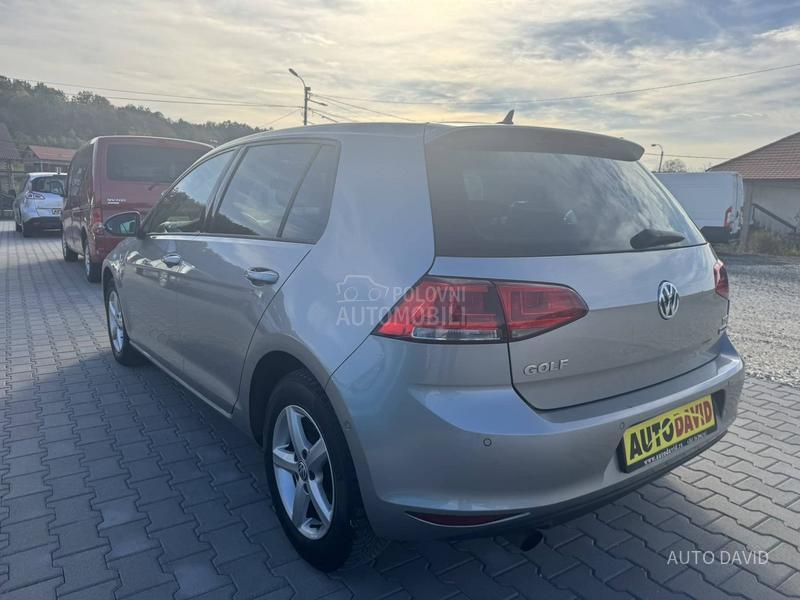Volkswagen Golf 7 1.2B NOV NOV