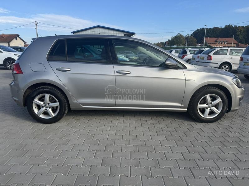 Volkswagen Golf 7 1.2B NOV NOV