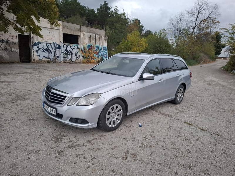 Mercedes Benz E 220 