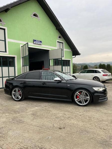 Audi A6 C7/ S6 LOOK