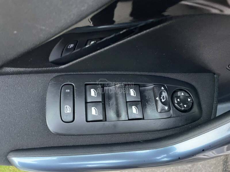 Peugeot 208 1,4 HDI IZVANRED AN