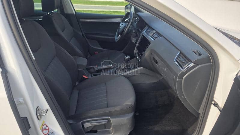 Škoda Octavia 2,0 TDI DSG STYLE Škoda Octavia 2,0 TDI DSG STYLE