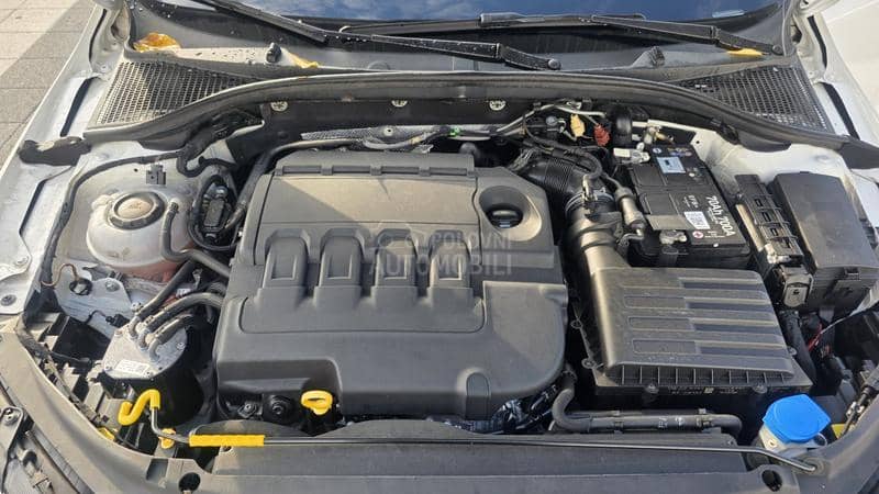Škoda Octavia 2,0 TDI DSG STYLE Škoda Octavia 2,0 TDI DSG STYLE