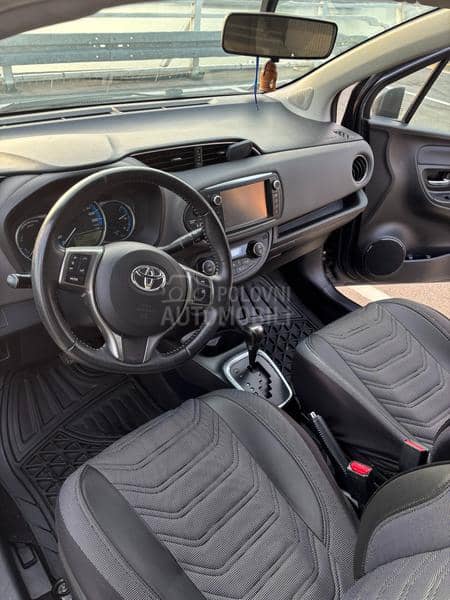 Toyota Yaris 1.5 HYBRID