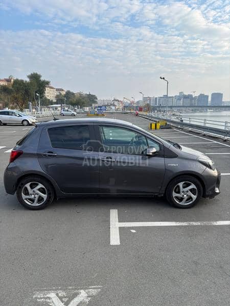 Toyota Yaris 1.5 HYBRID
