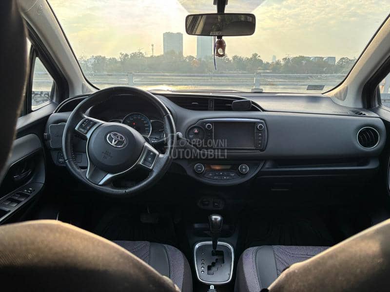 Toyota Yaris 1.5 HYBRID