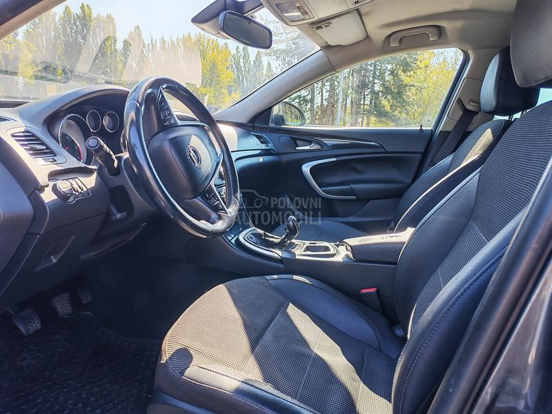 Opel Insignia 