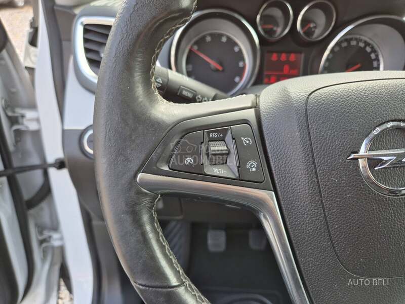 Opel Mokka 1.7 cdti 4x4 cosmo