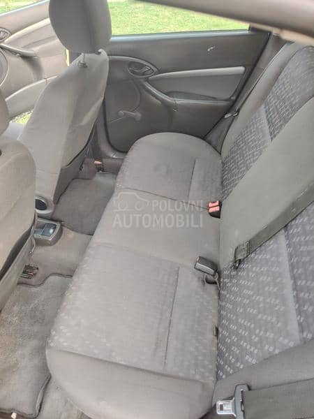 Ford Focus 1.6 zetec