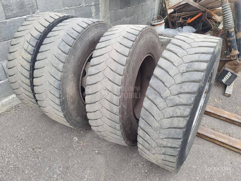 Bridgestone 315/80 R22.5 Zimska