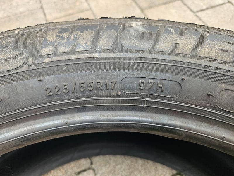 Michelin 225/55 R17 Zimska