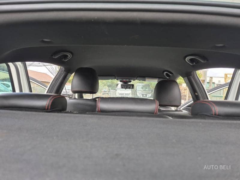 Alfa Romeo Giulietta 1.6 JTD m-2