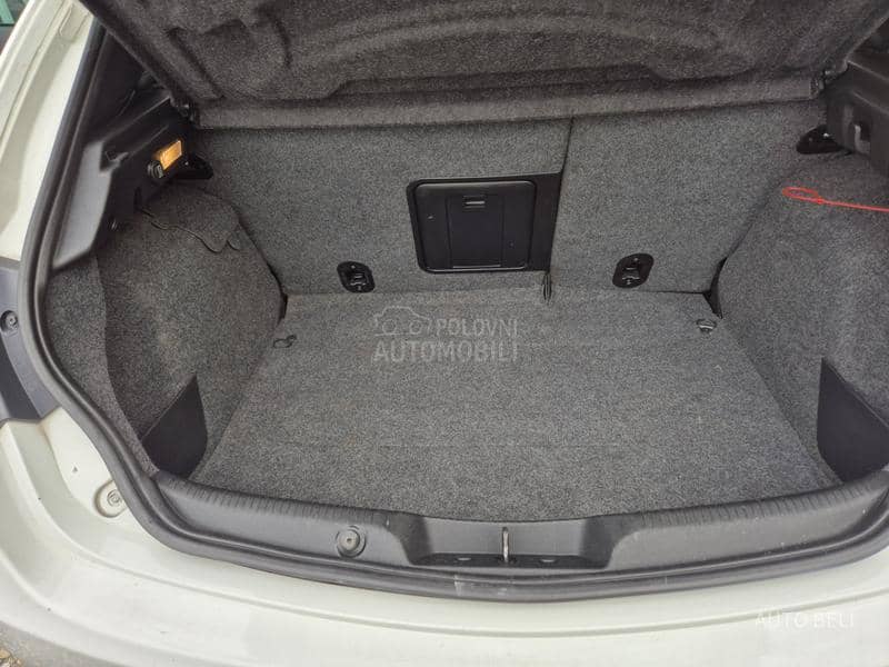 Alfa Romeo Giulietta 1.6 JTD m-2