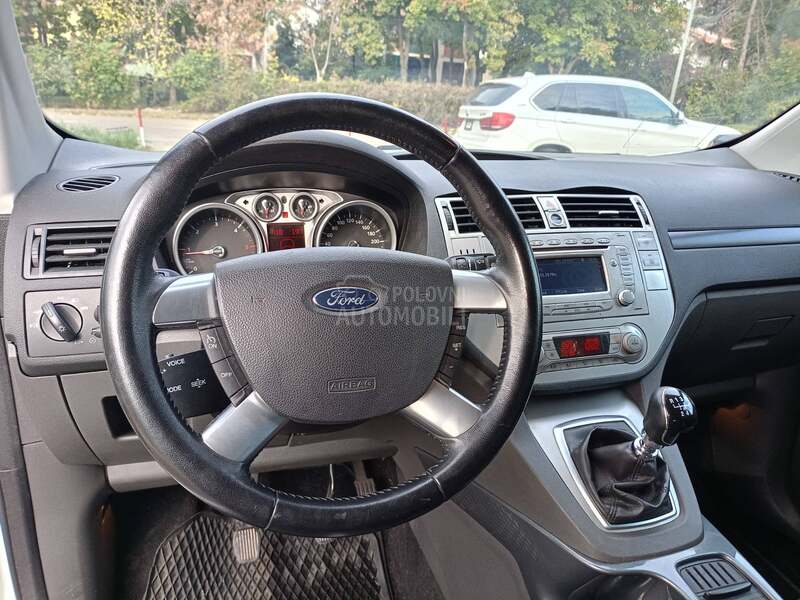 Ford Kuga TITANIUM 4x4