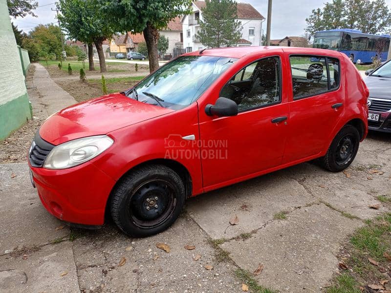 Dacia Sandero 