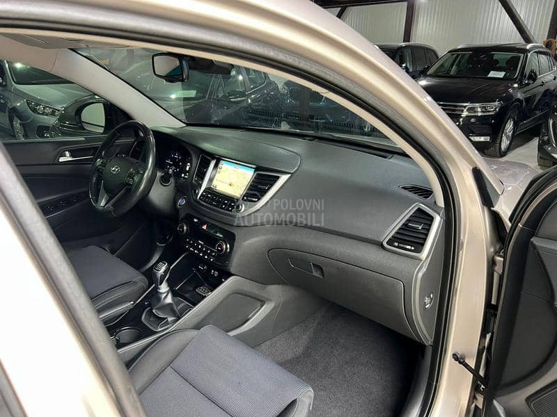 Hyundai Tucson 1,7crdi PREMIUM Hyundai Tucson 1,7crdi PREMIUM