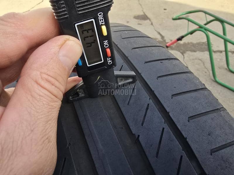 Continental 225/50 R17 Letnja