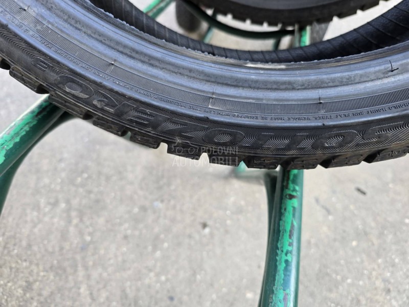 Pirelli 205/40 R18 Zimska