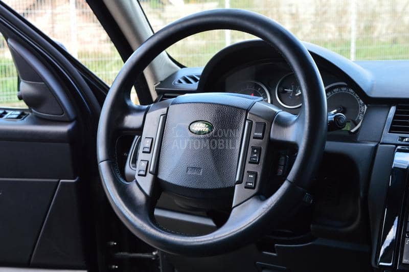 Land Rover Range Rover Sport  Land Rover Range Rover Sport