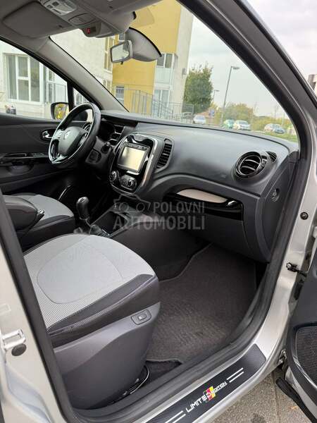 Renault Captur 0.9tce N O V