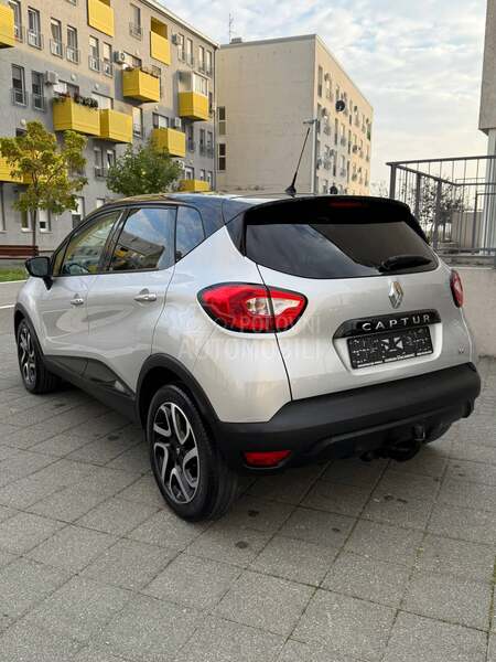 Renault Captur 0.9tce N O V
